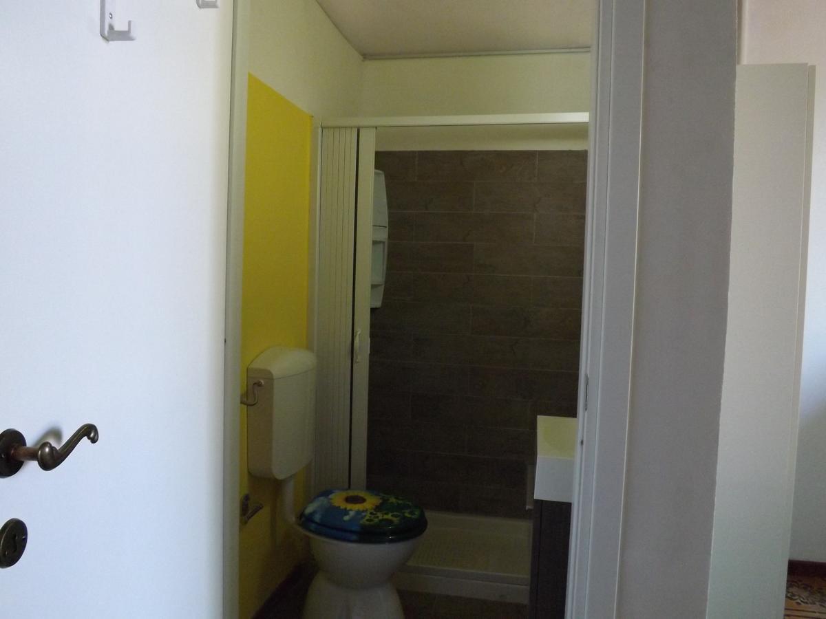 B&B Central Toma 2 Montecatini Terme Exterior photo
