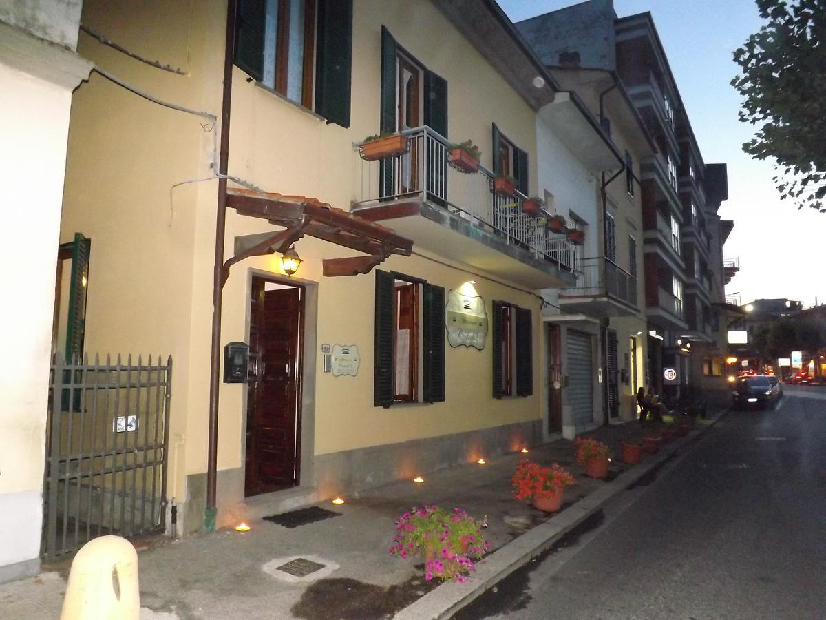 B&B Central Toma 2 Montecatini Terme Exterior photo